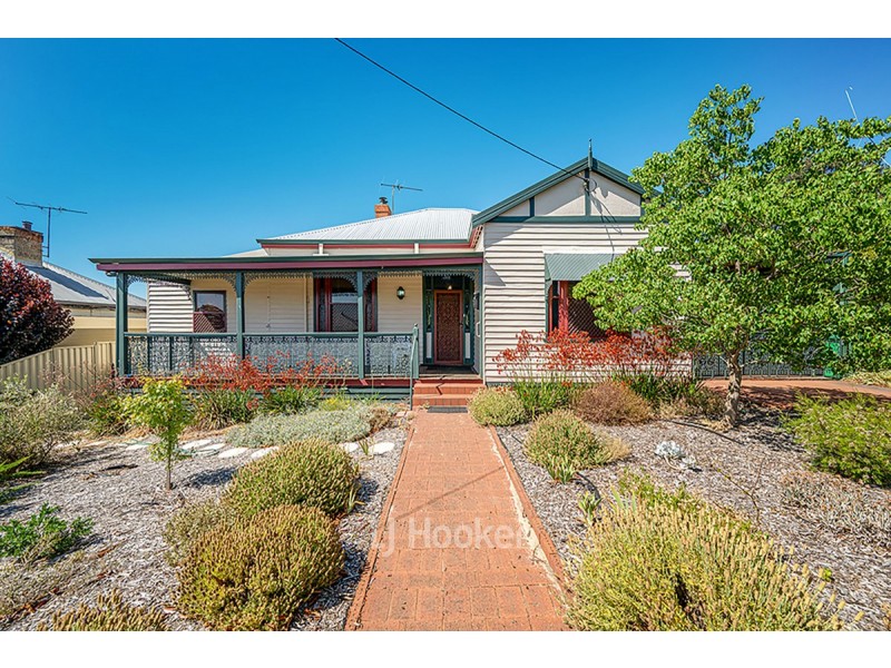 27 Venn Street West, Collie WA 6225