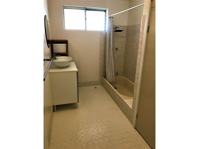 4 Sturt Street, South Bunbury WA 6230