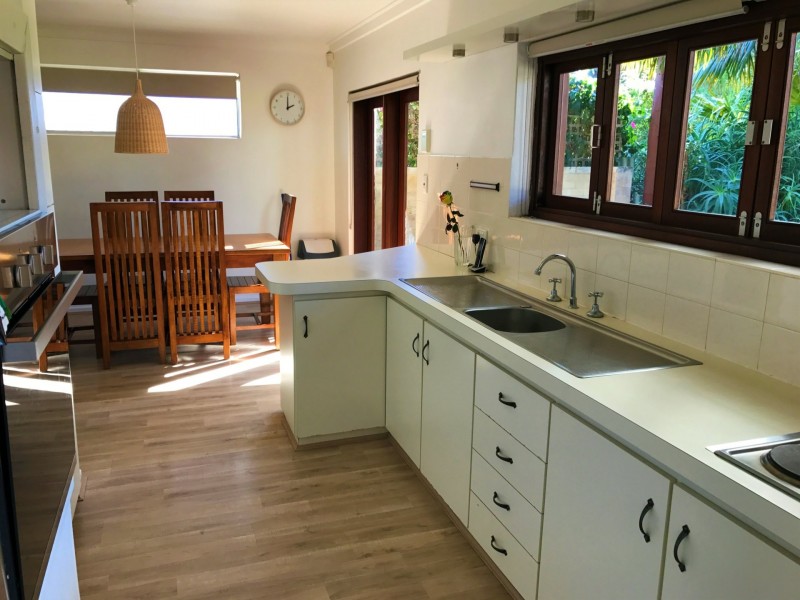 4 Sturt Street, South Bunbury WA 6230