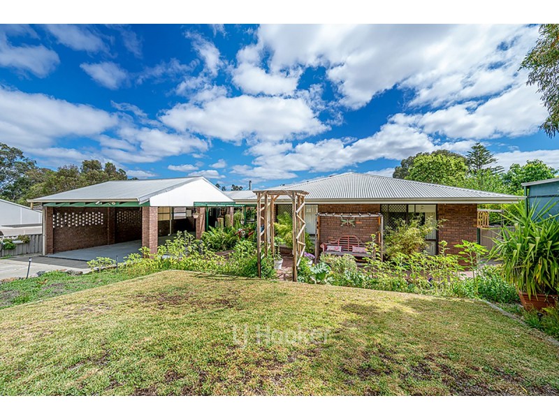19 Bevan Way, Collie WA 6225
