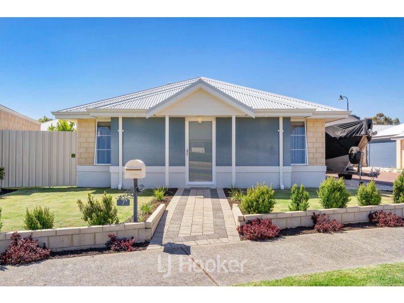 7 Plough Crescent, Vasse WA 6280