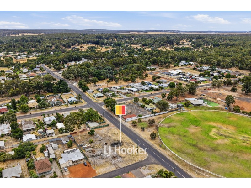 56 Raymond Street, Collie WA 6225
