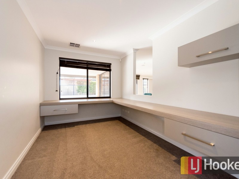 67 Millbridge Boulevard, Millbridge WA 6232