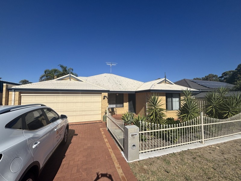 19 Ecclestone Street, Carey Park WA 6230