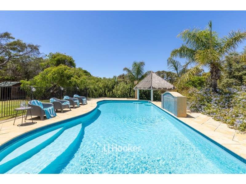 18 West Coast Drive, Binningup WA 6233