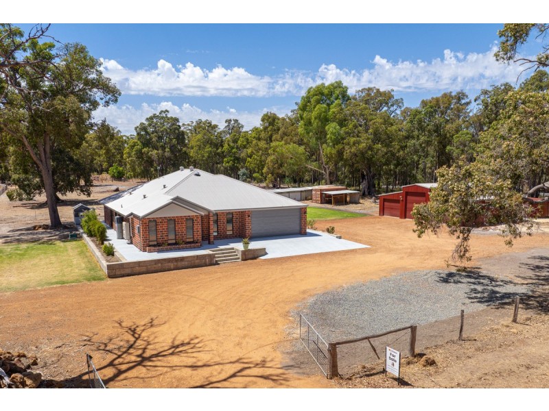 10 Steere Road, Allanson WA 6225