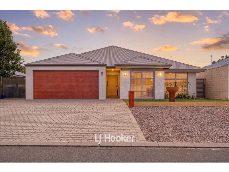 5 Barker Boulevard, Glen Iris WA 6230