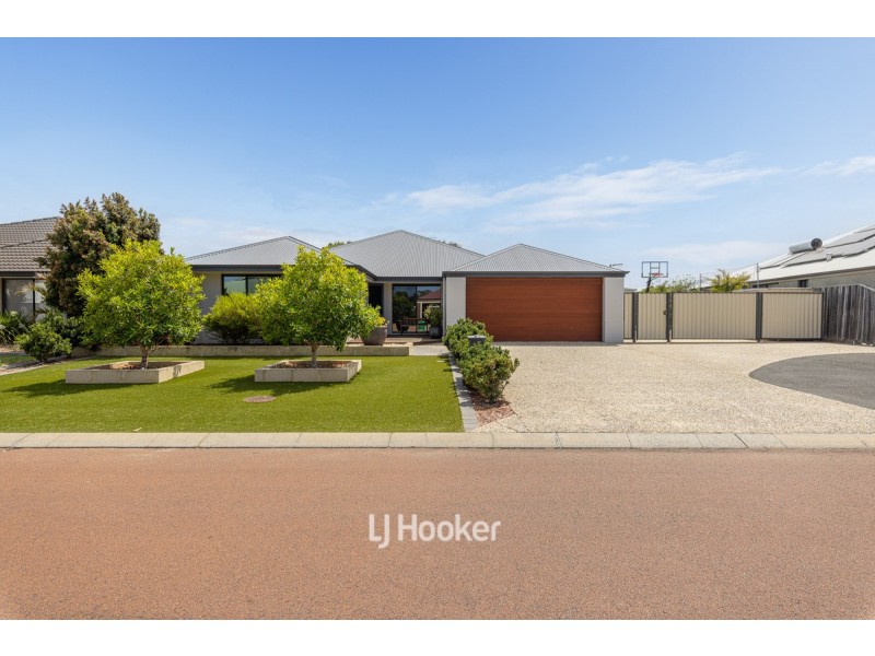 81 Barton Drive, Australind WA 6233