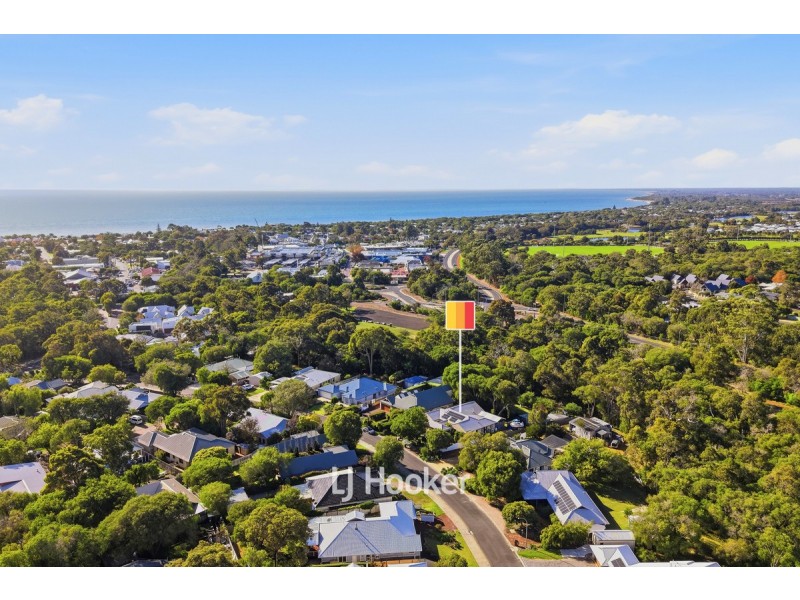14 Schooner Crescent, Dunsborough WA 6281