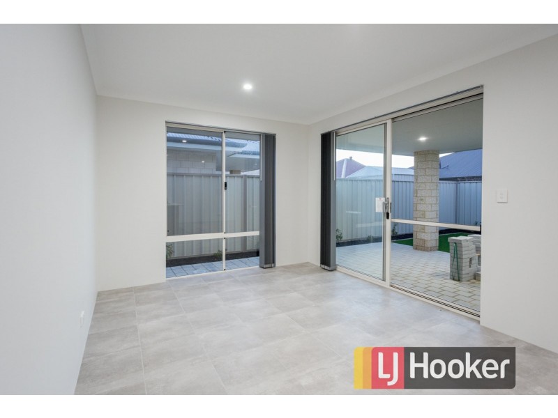 11A Quartz Drive, Australind WA 6233