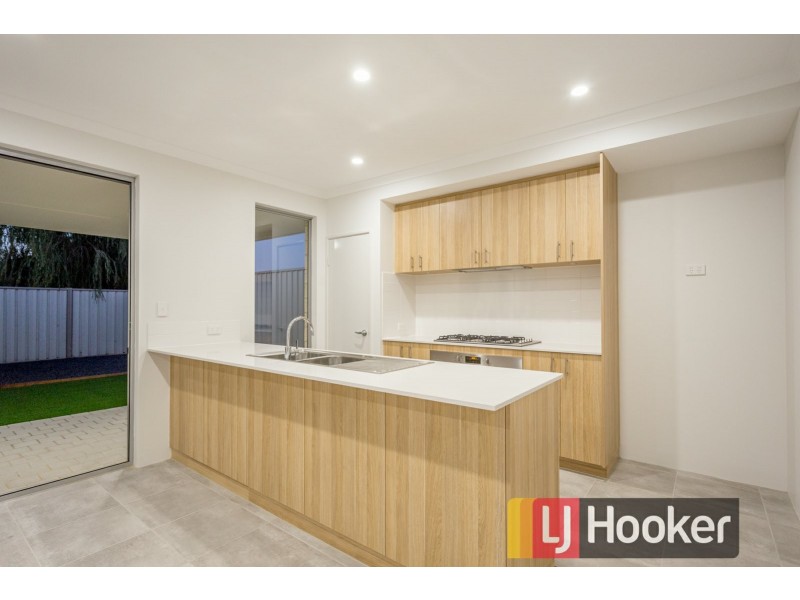 11B Quartz Drive, Australind WA 6233