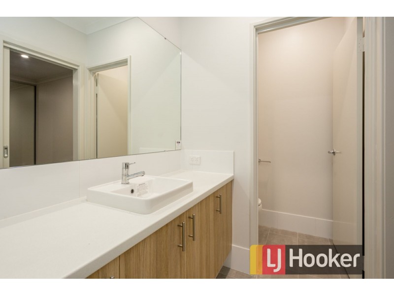 11B Quartz Drive, Australind WA 6233