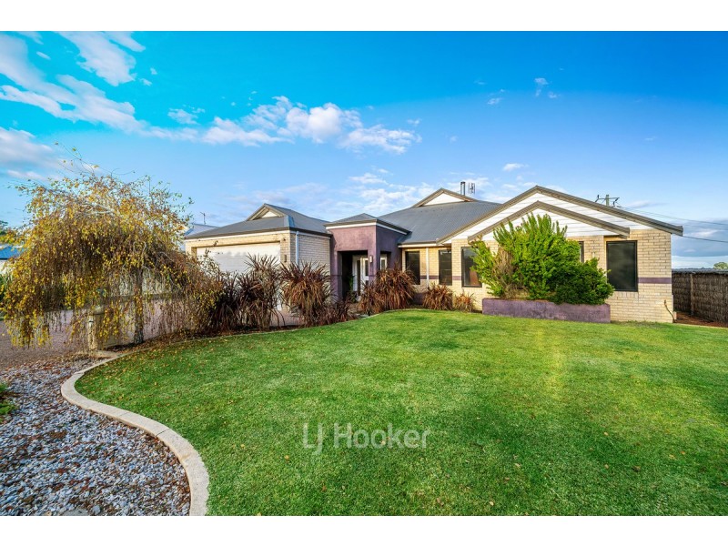 2 Kingfisher Drive, Collie WA 6225