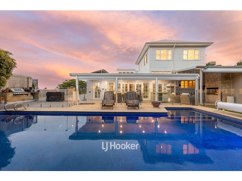 12 Tuart Street, Bunbury WA 6230