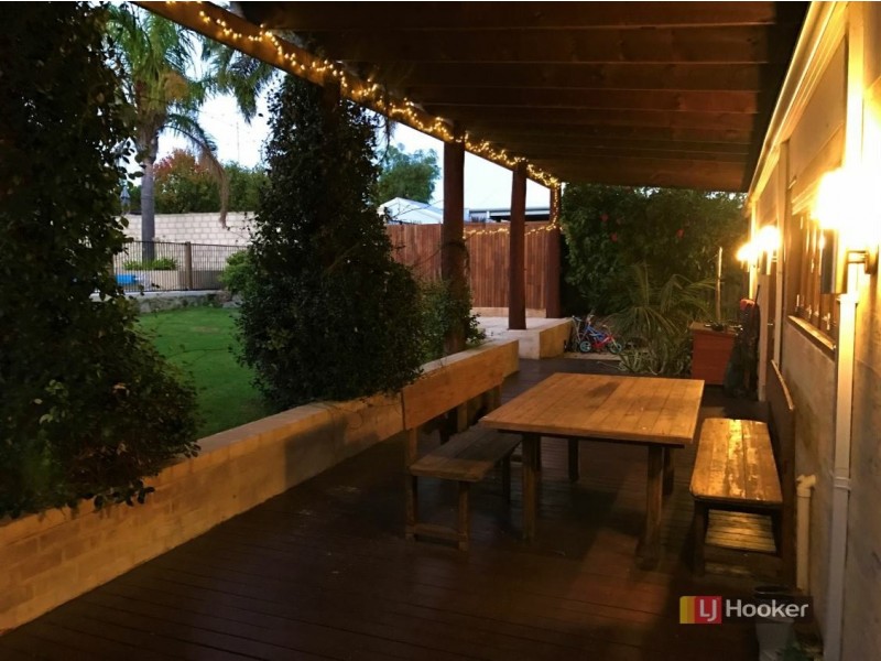 4 Sturt Street, South Bunbury WA 6230