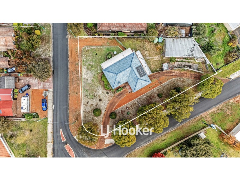 63 Swanstone Street, Collie WA 6225
