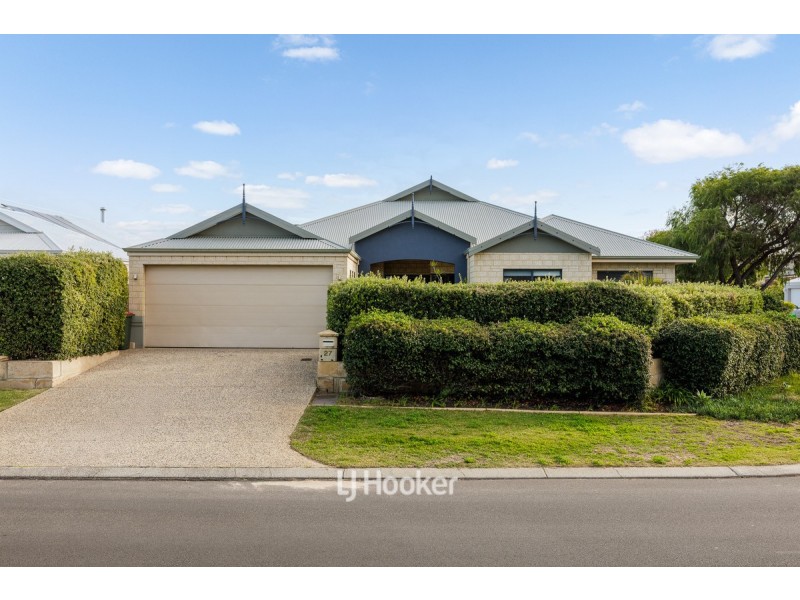 27 Naroona Drive, Dalyellup WA 6230