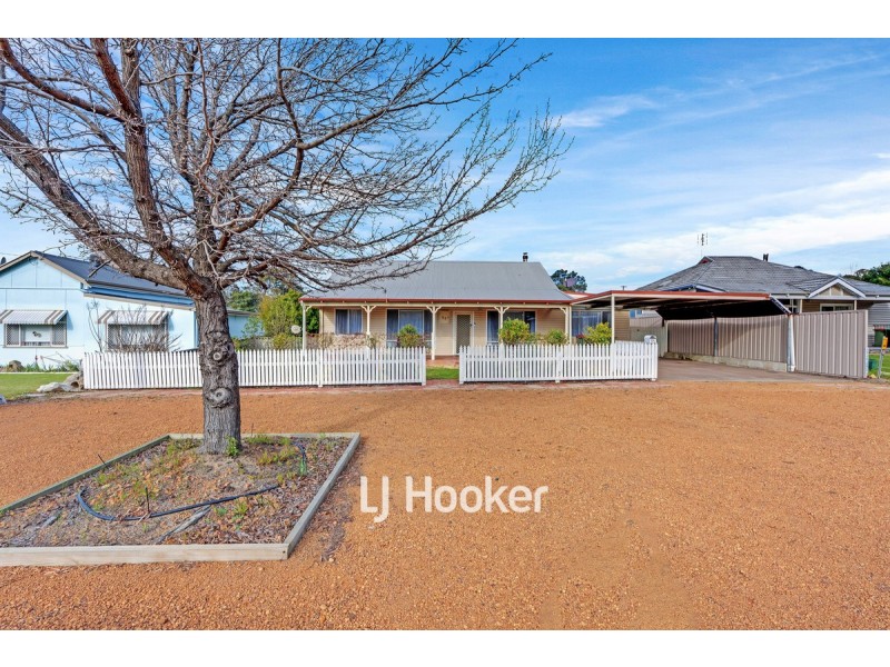 65 Ogden Street, Collie WA 6225