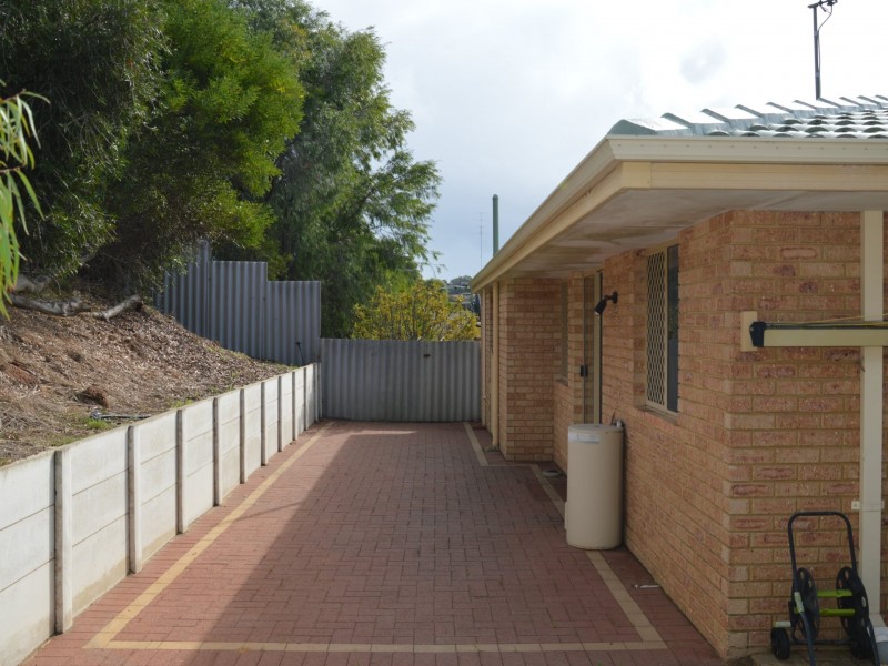 18/104 Paris Road, Australind WA 6233