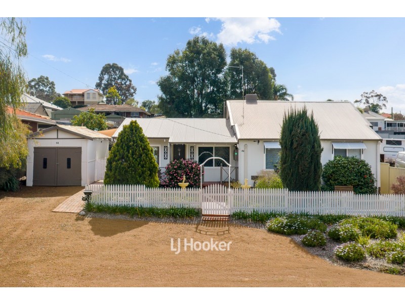 44 Bunbury Street, Collie WA 6225