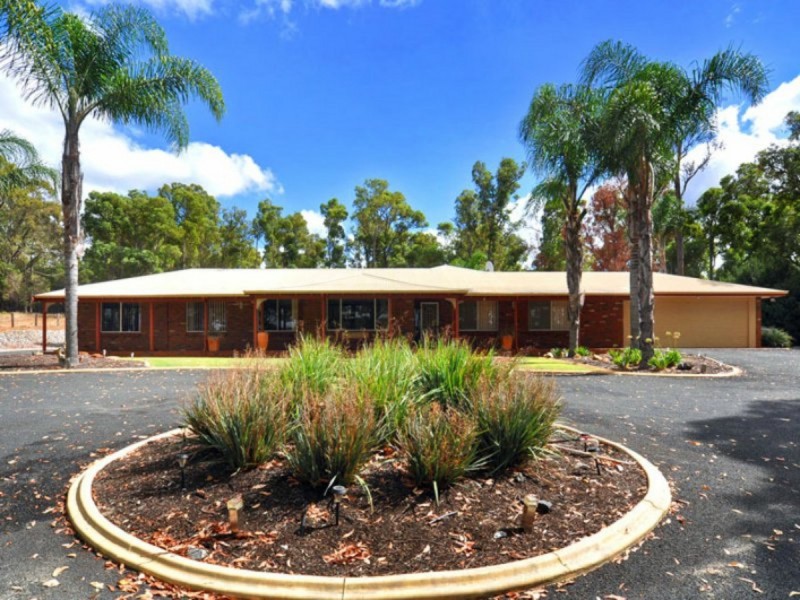 139 Hull Road, Collie WA 6225