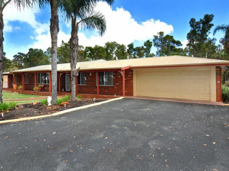 139 Hull Road, Collie WA 6225