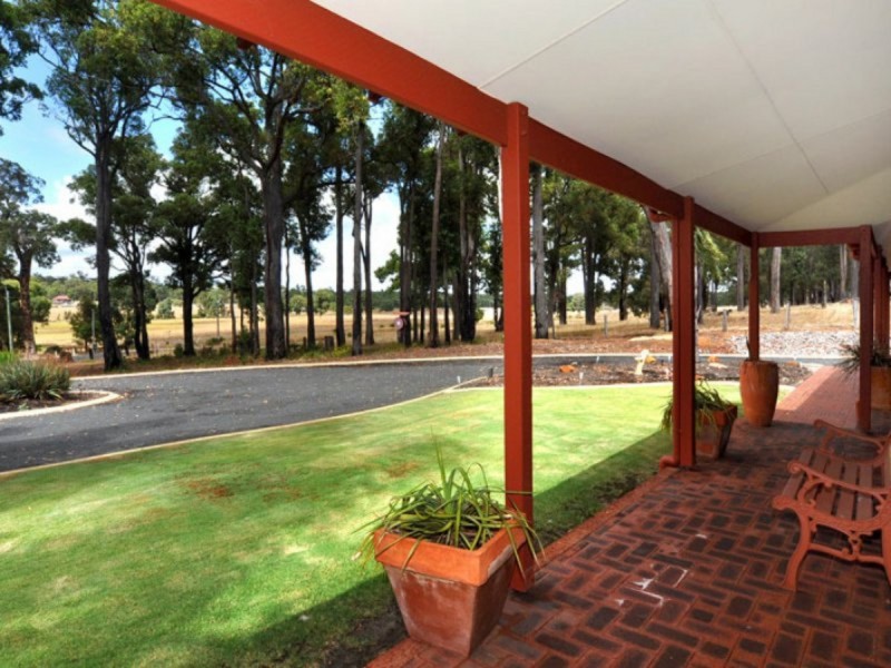 139 Hull Road, Collie WA 6225