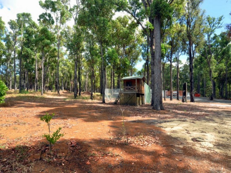 139 Hull Road, Collie WA 6225