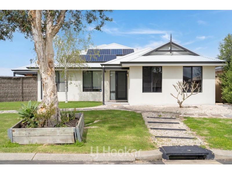 36 Provincia Parade, Yalyalup WA 6280