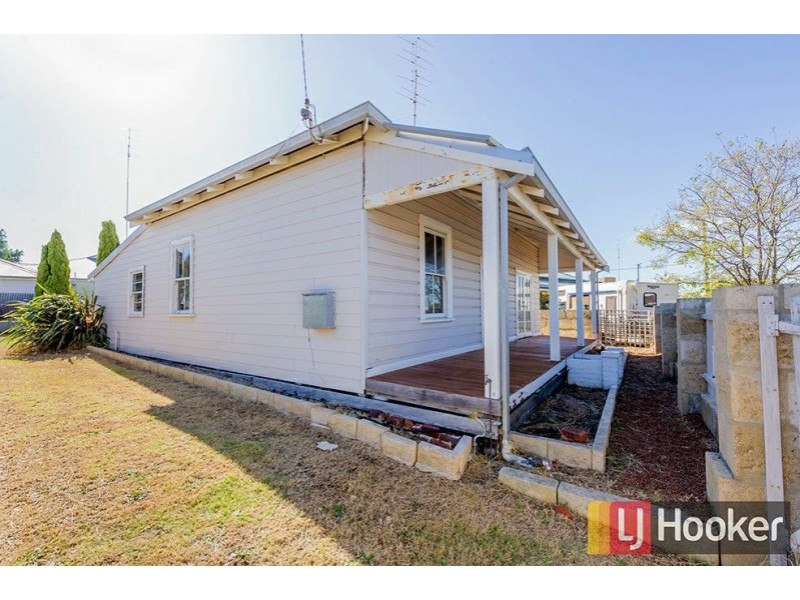 88 Beach Road, Bunbury WA 6230