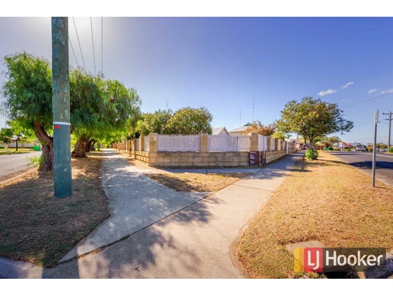 88 Beach Road, Bunbury WA 6230