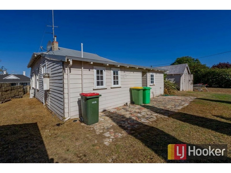 88 Beach Road, Bunbury WA 6230