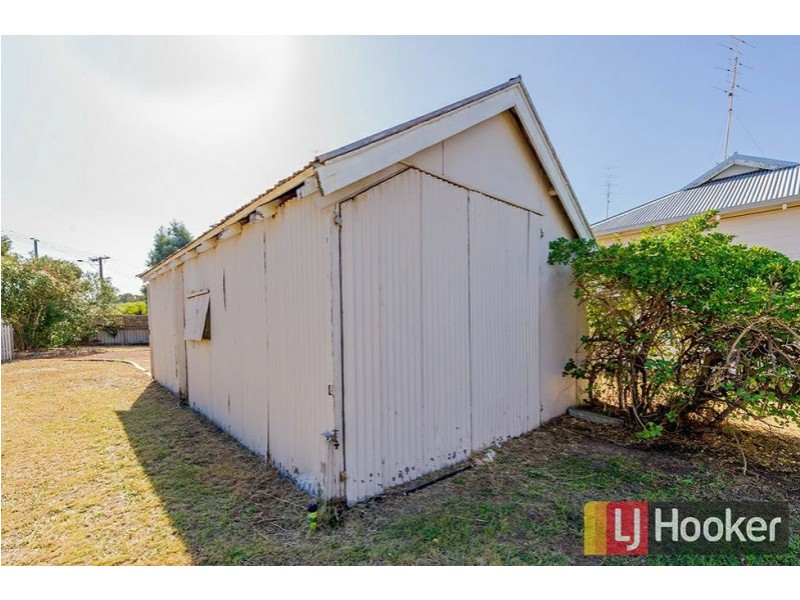 88 Beach Road, Bunbury WA 6230