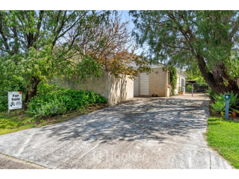 4 Larch Loop, Margaret River WA 6285
