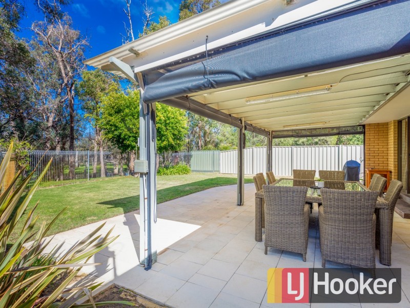 35 Whatman Way, Australind WA 6233