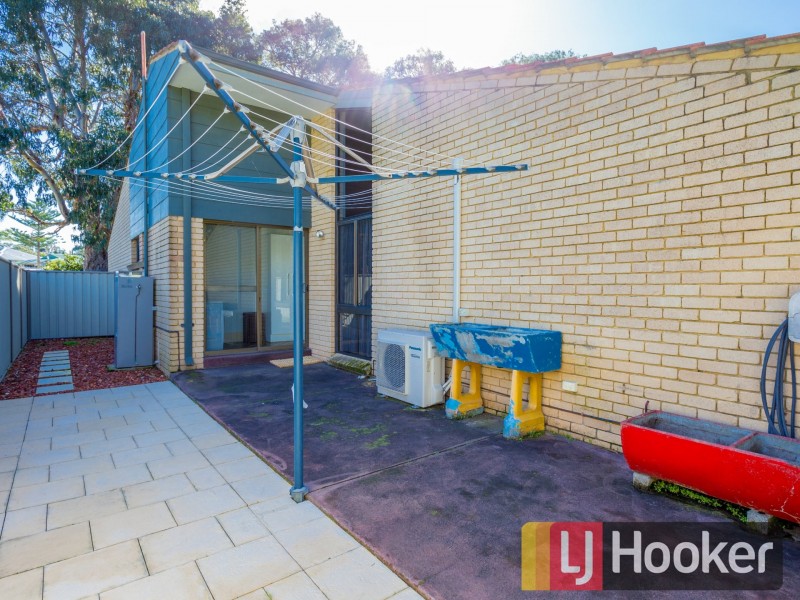 35 Whatman Way, Australind WA 6233