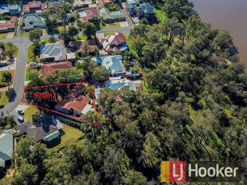 35 Whatman Way, Australind WA 6233