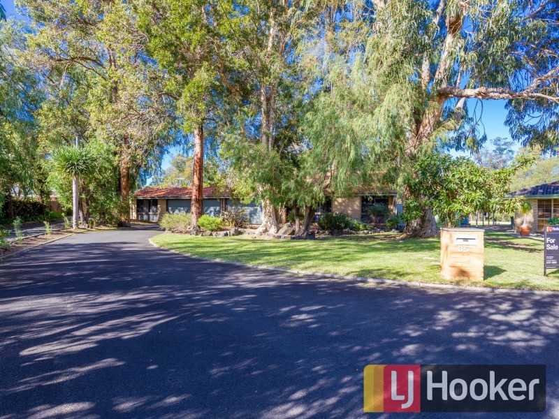 35 Whatman Way, Australind WA 6233