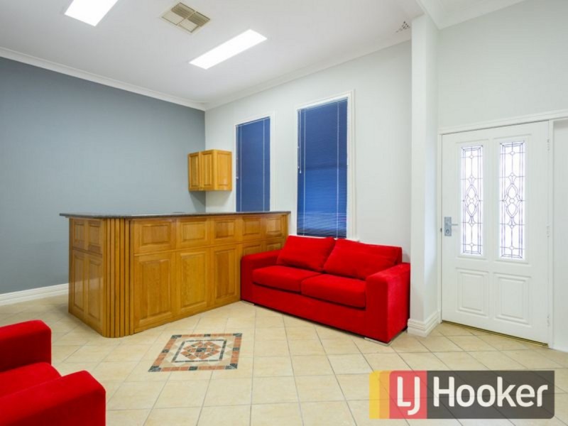 98 Beach Road, Bunbury WA 6230