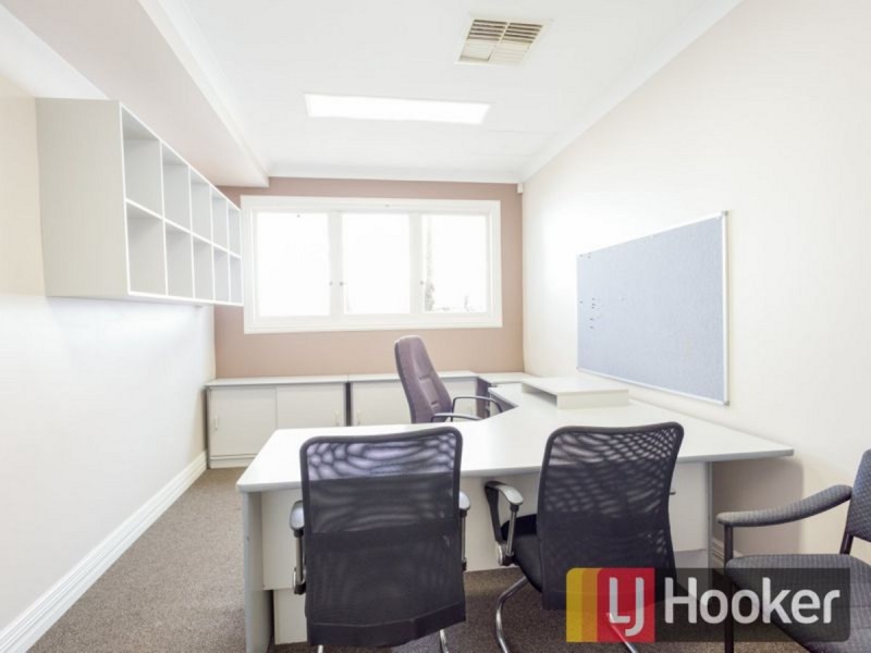 98 Beach Road, Bunbury WA 6230