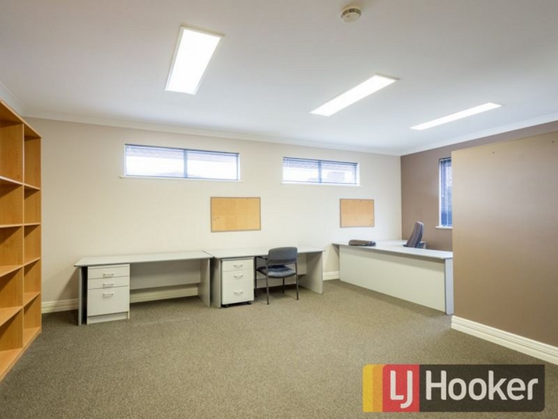 98 Beach Road, Bunbury WA 6230