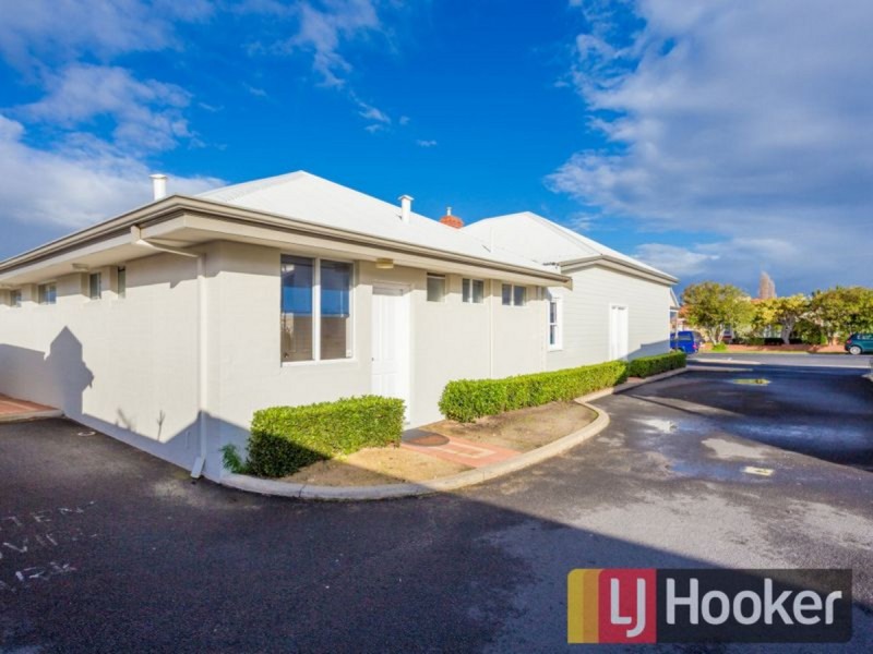 98 Beach Road, Bunbury WA 6230