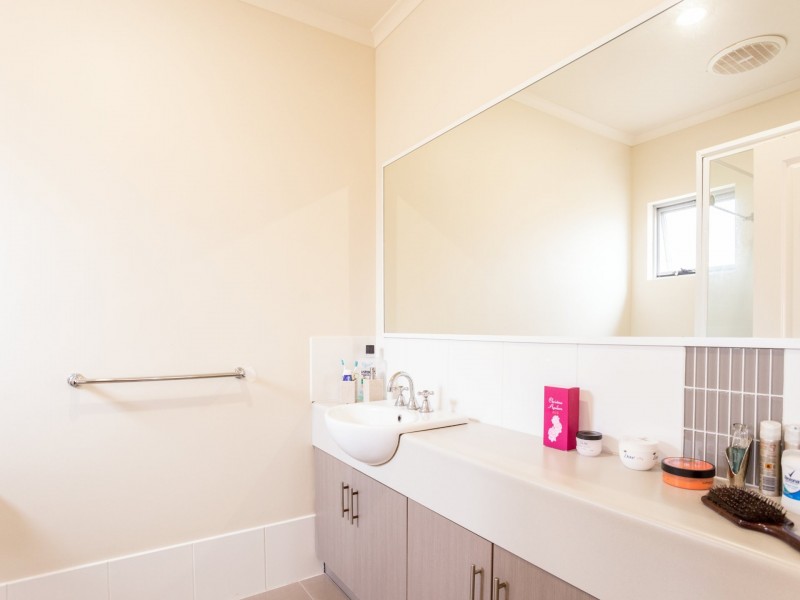 1C Silvergull Terrace, Australind WA 6233