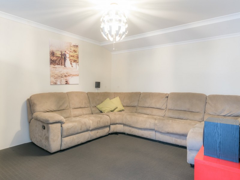 37 Recreation Drive, Eaton WA 6232