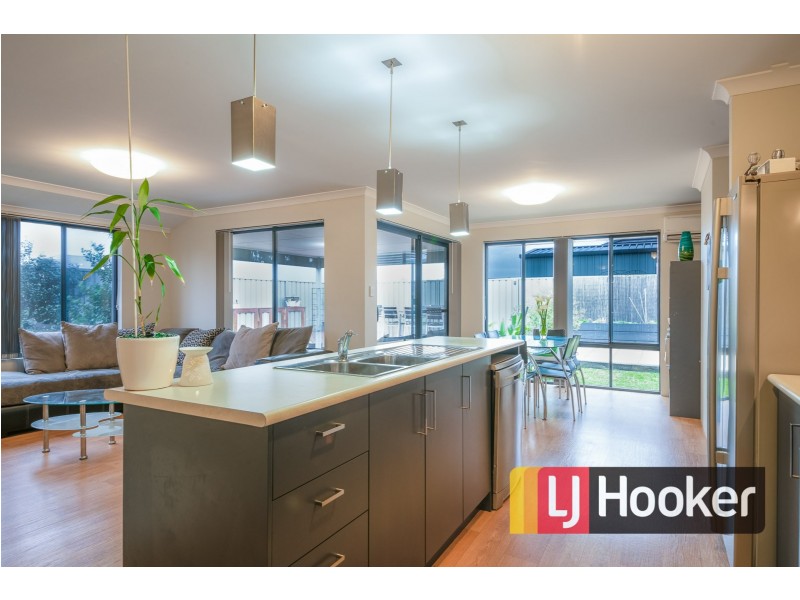 37 Recreation Drive, Eaton WA 6232