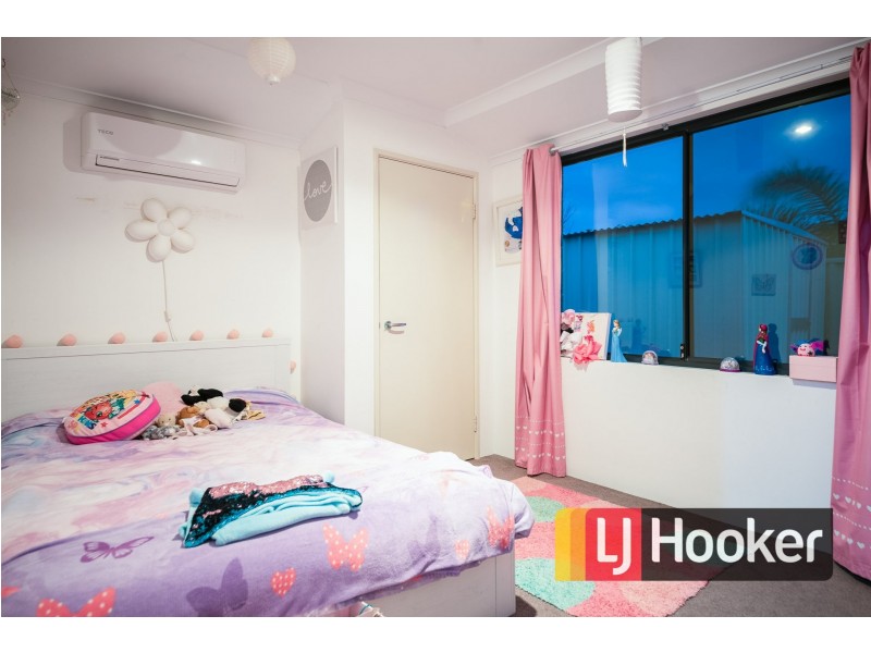 11 Lawson Road, Dalyellup WA 6230