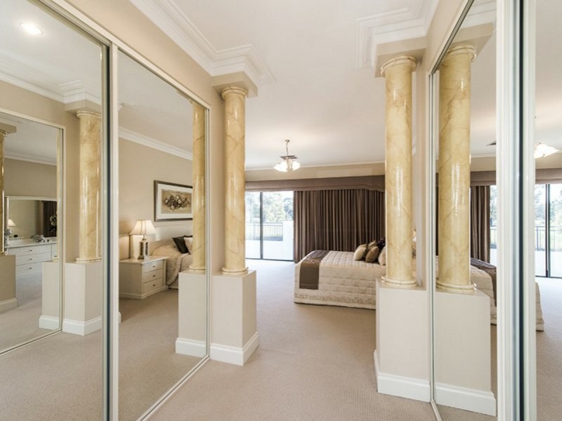 14 Gleneagles Way, Pelican Point WA 6230