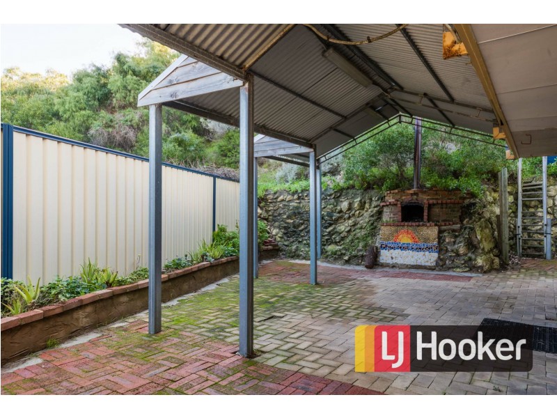 6 Burcham Drive, Binningup WA 6233