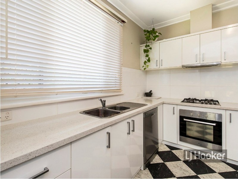 13 Moolyeen Road, Carey Park WA 6230