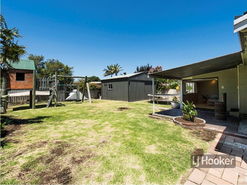 13 Moolyeen Road, Carey Park WA 6230